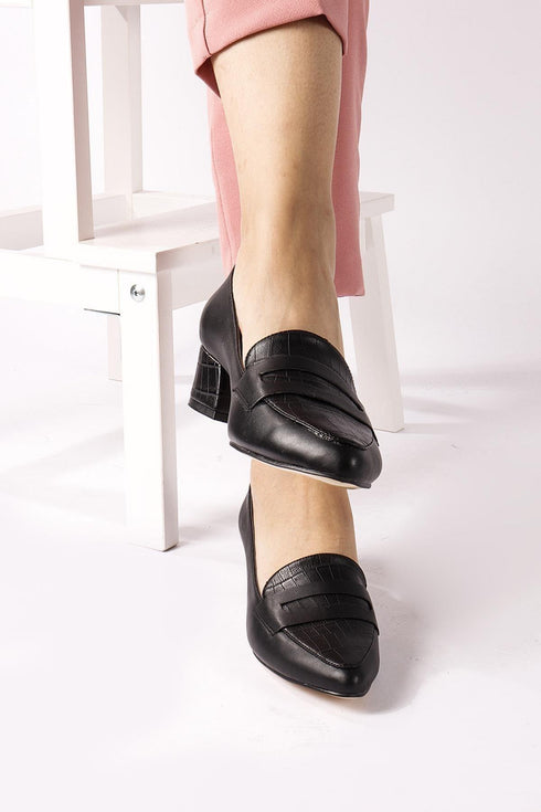 حذاء كعب عالي - أسود