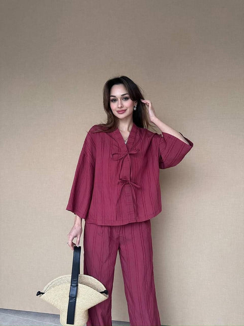 طقم نسائي لون بوردو