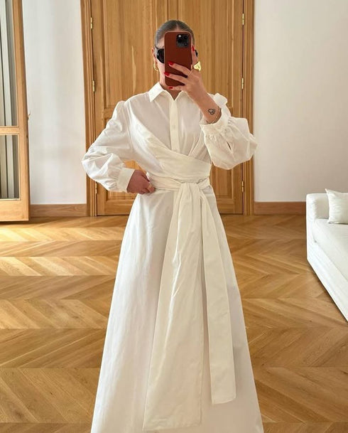 فستان نسائي طويل لون أبيض