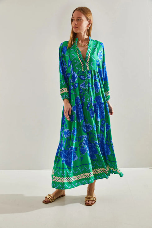 فستان للنساء من الفيسكوز