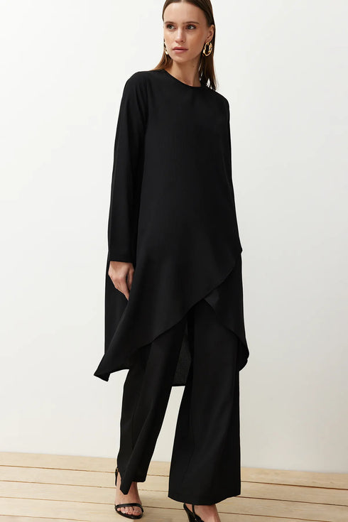 طقم بنطال و تونيك باللون الأسود