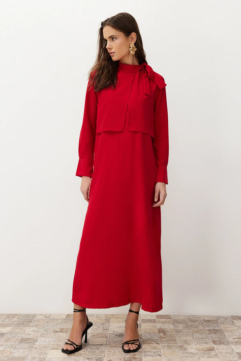 فستان نسائي بتفاصيل ربطة عنق - أحمر