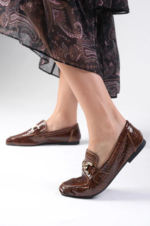 حذاء لوفر من الجلد الحقيقي لون بني