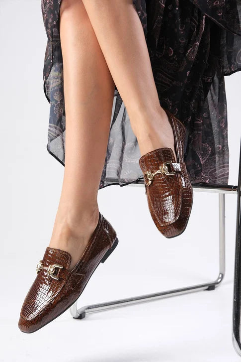 حذاء لوفر من الجلد الحقيقي لون بني