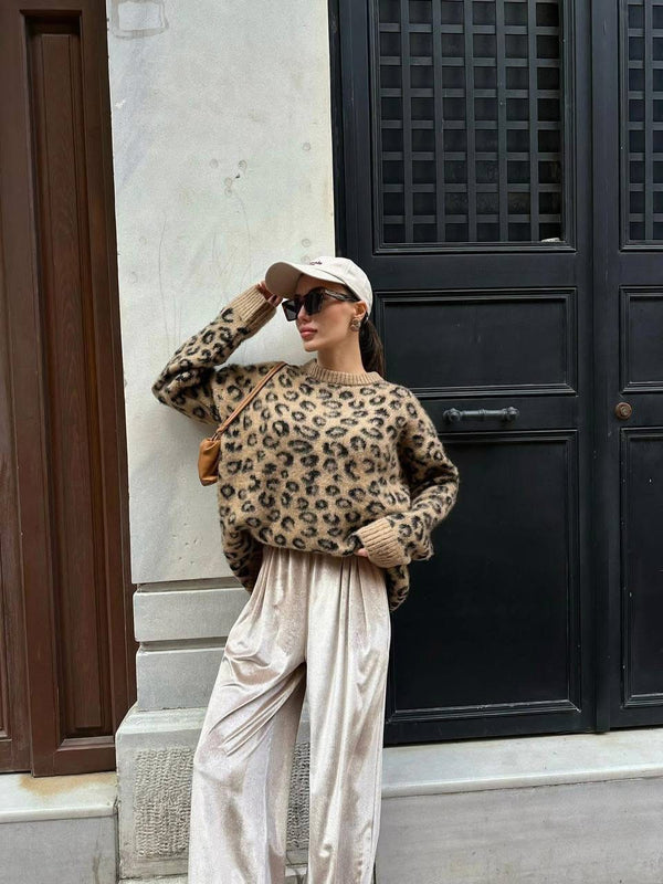 كنزة صوف ناعم بنقشة تايجر