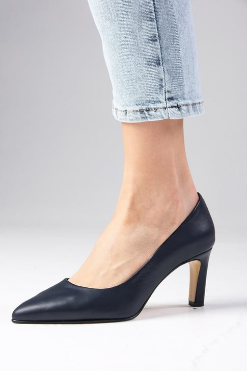 حذاء جلد حقيقي كعب عالي لون كحلي