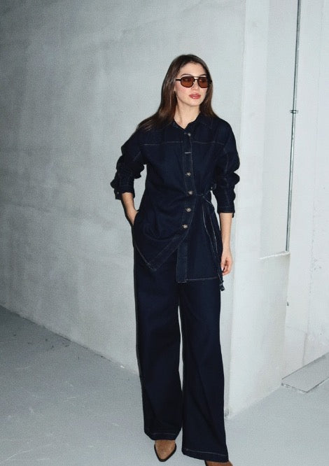 طقم جينز غامق جكيت وبنطلون