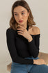 بلوزة بكتف واحد - أسود