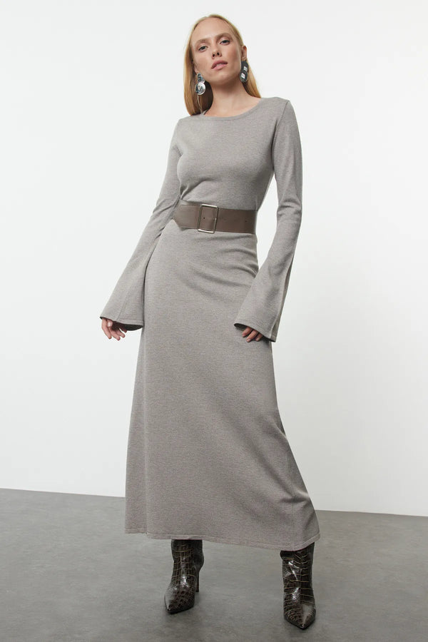 فستان طويل تريكو بحزام - بني