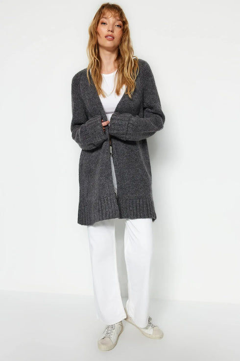 جرزة صوفية ناعمة - رمادي غامق