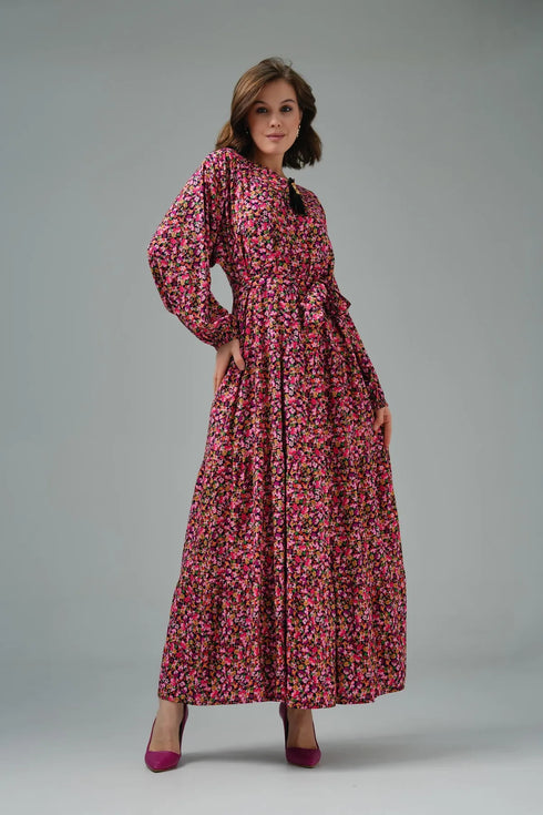 فستان نسائي ملون بحزام