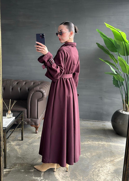 فستان ترانش باللون البرغندي