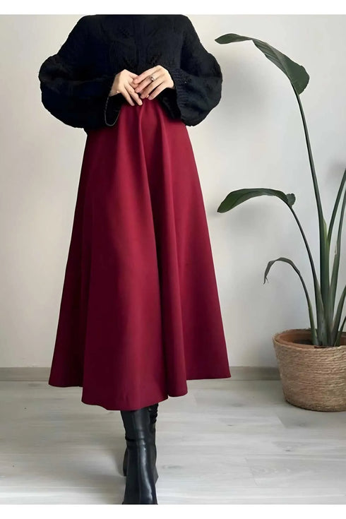 تنورة طويلة لون بوردو