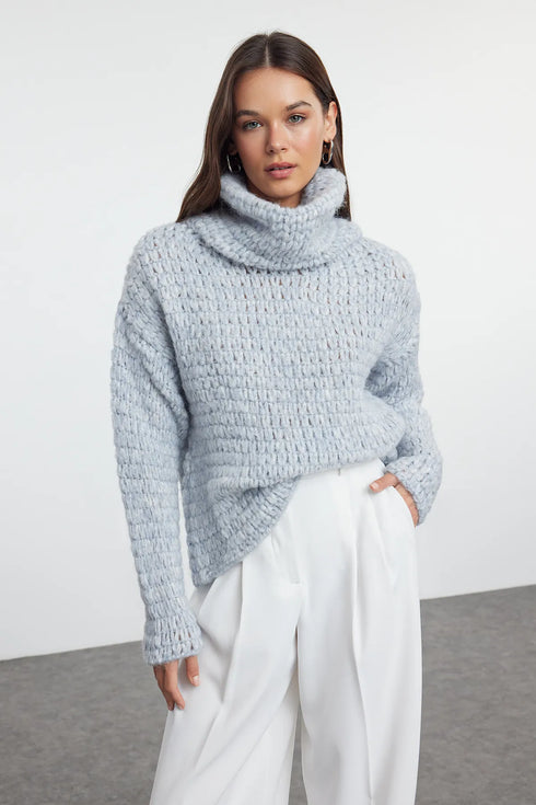 كنزة - تريكو باللون الأزرق الفاتح