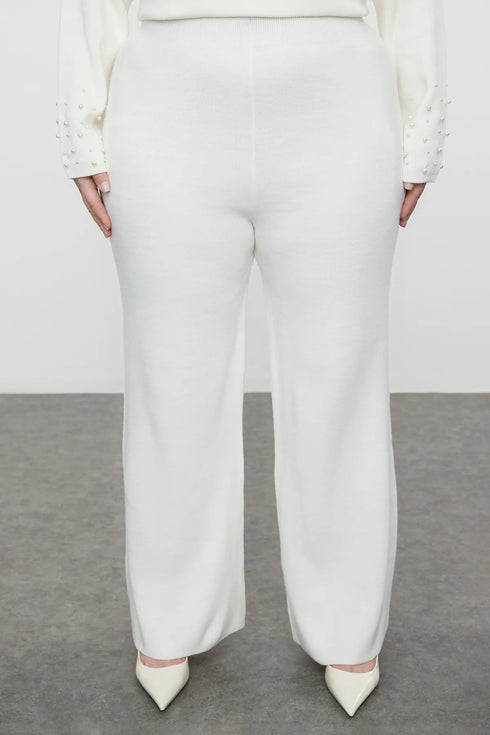 طقم تريكو قطعتين لون إيكرو