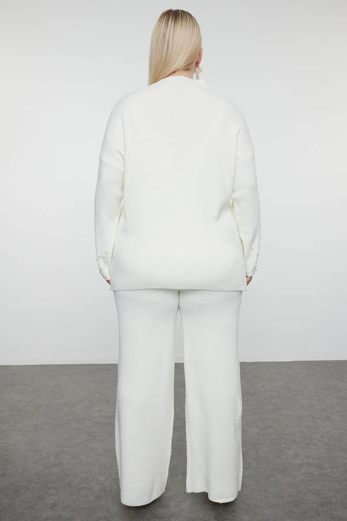 طقم تريكو قطعتين لون إيكرو