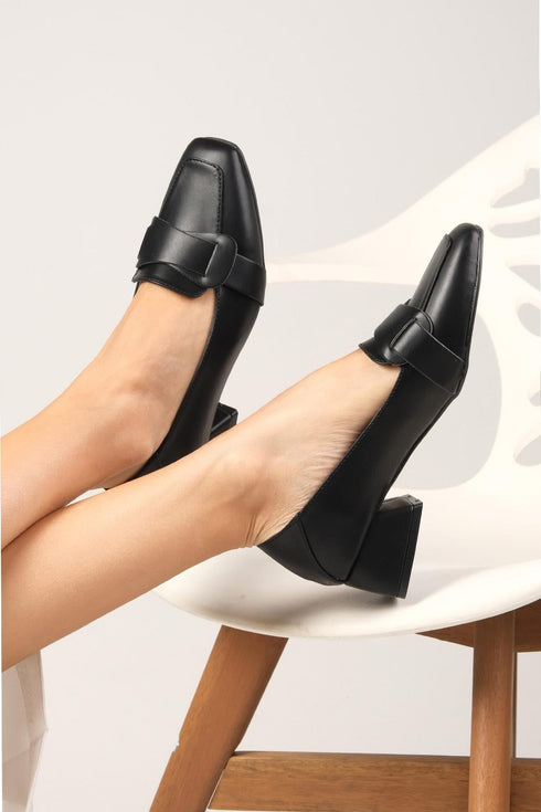 Black Color Short Heeled Shoes