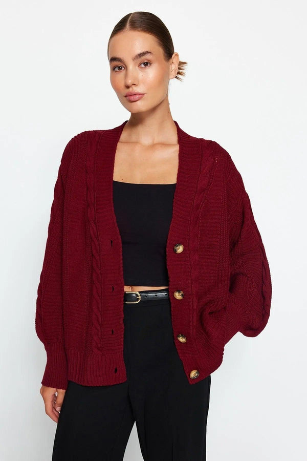 كارديغان تريكو باللون الأحمر الغامق