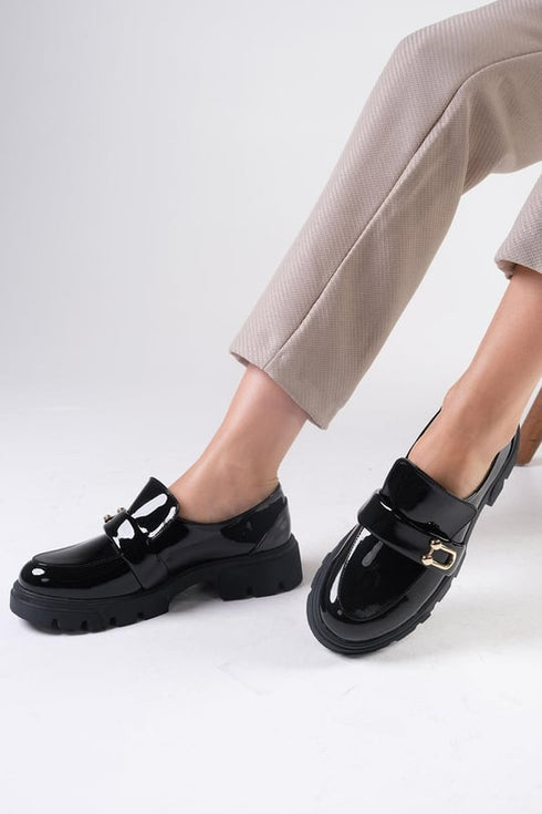 حذاء أكسفورد كعب لون أسود