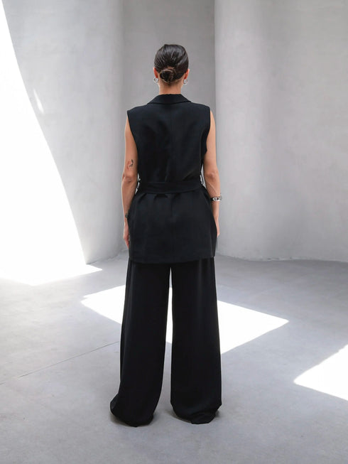 طقم ڤيست وبنطلون - أسود