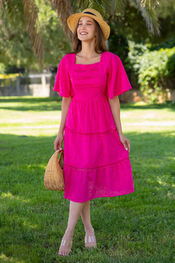 فستان بلون فوشي