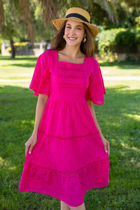 فستان بلون فوشي