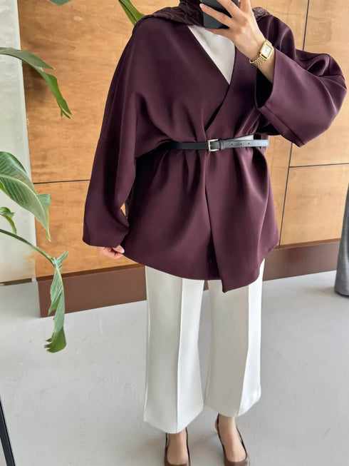 جاكيت خريفي أنيق مع حزام جلد – بألوان متعددة