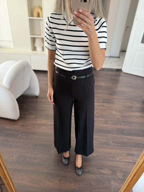 بنطلون واسع بحزام