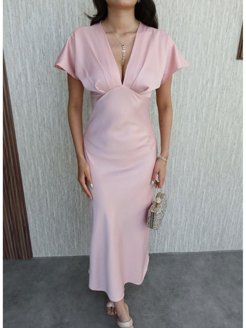 فستان ساتان متوسط الطول