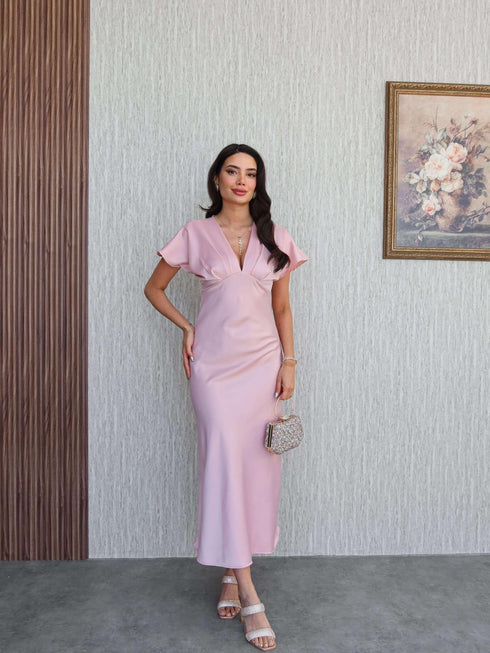 فستان ساتان متوسط الطول