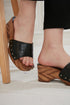 Black Crocodile Pattern Faux Leather Heeled Slippers